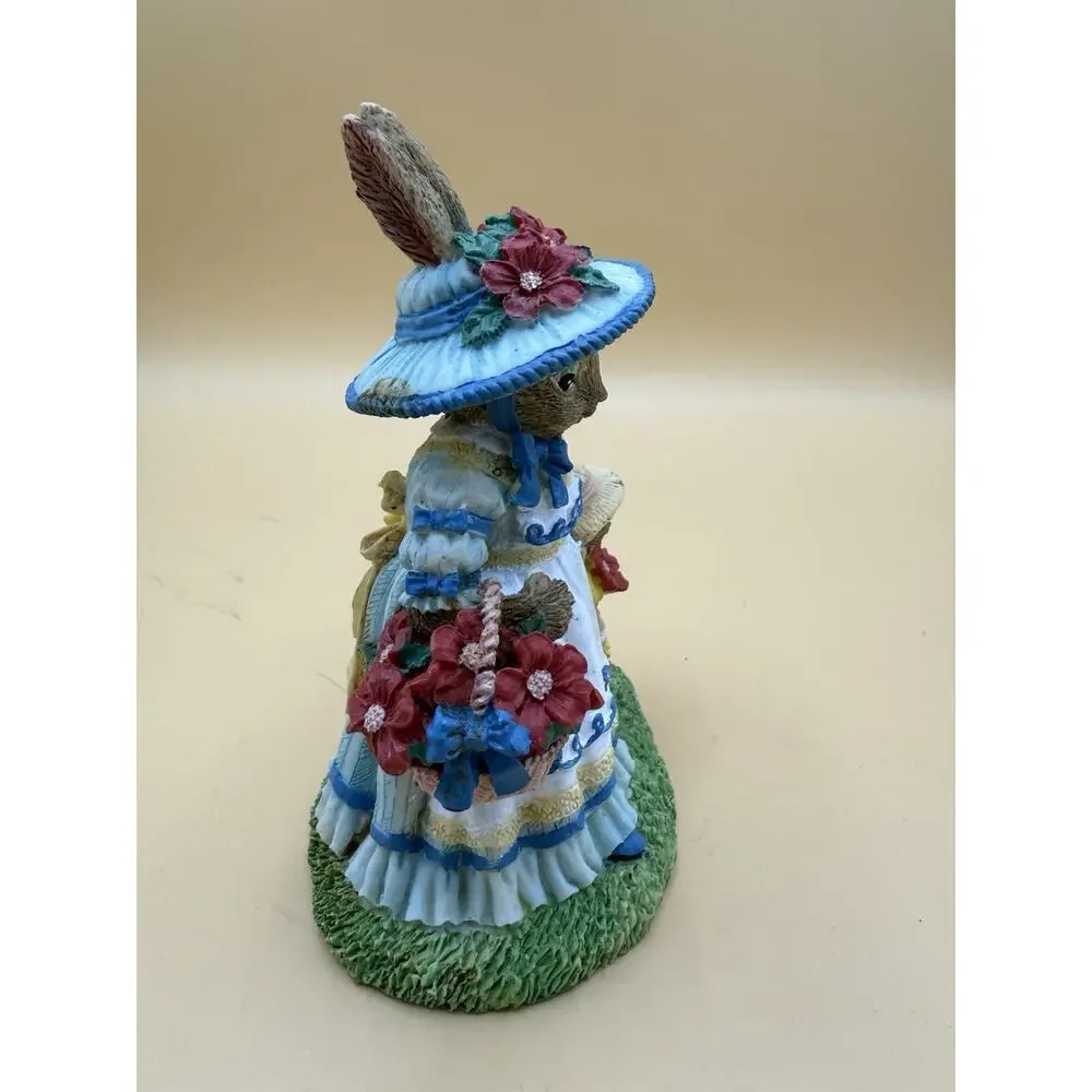 1995 Mama Jumper With Hyena Rabbit Figurine VA35 Easter Spring Bunny Resin